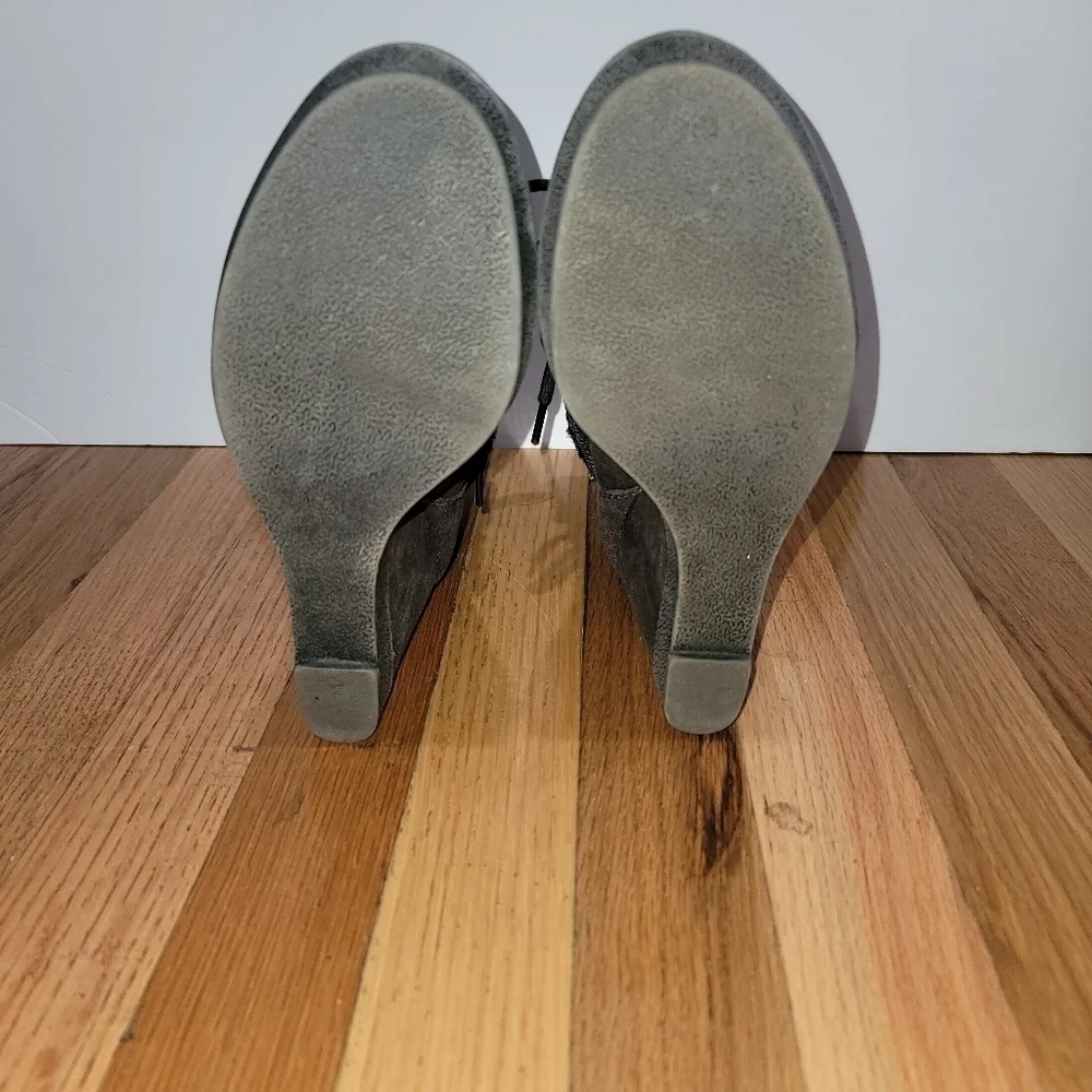 Shi by JOURNEYS gray 2=